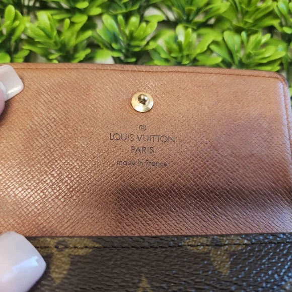 Louis Vuitton double snap compact wallet - Picture 8 of 15